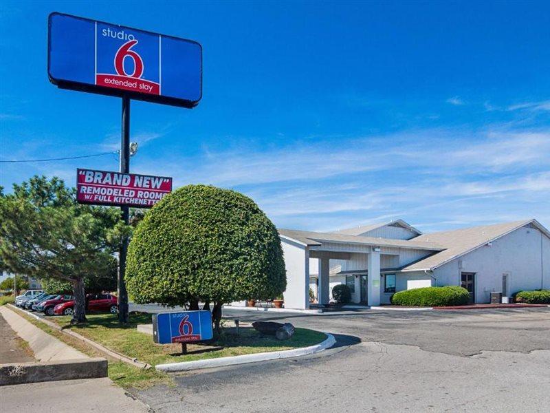 Studio Inn Extended Stay Oklahoma City Airport By Oyo Екстер'єр фото