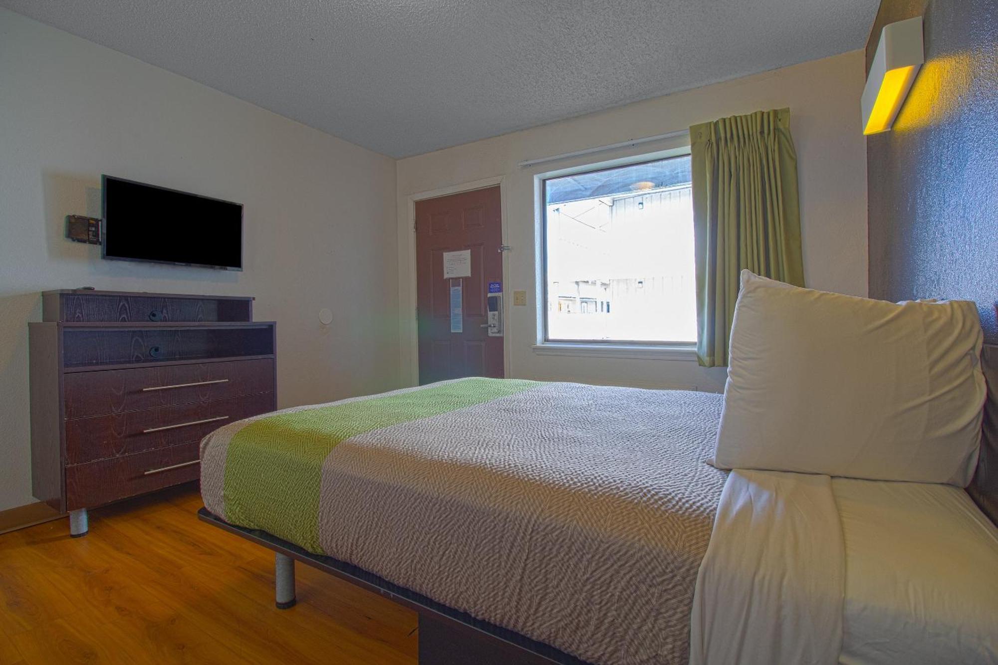 Studio Inn Extended Stay Oklahoma City Airport By Oyo Екстер'єр фото