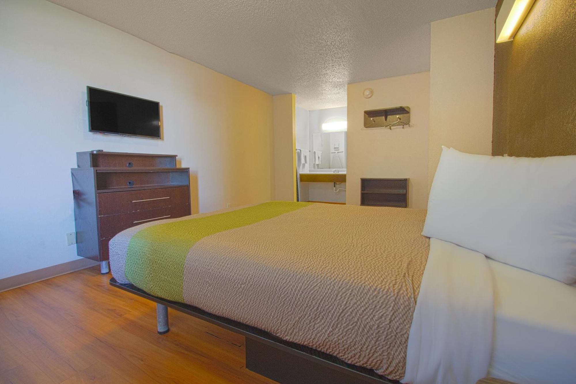 Studio Inn Extended Stay Oklahoma City Airport By Oyo Екстер'єр фото